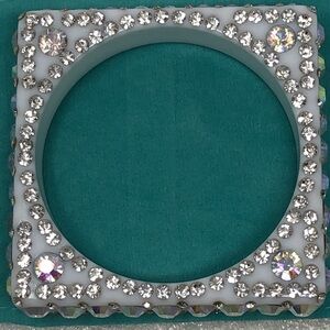 Vintage Bangle Sparkling Rhinestone Square White Lucite
